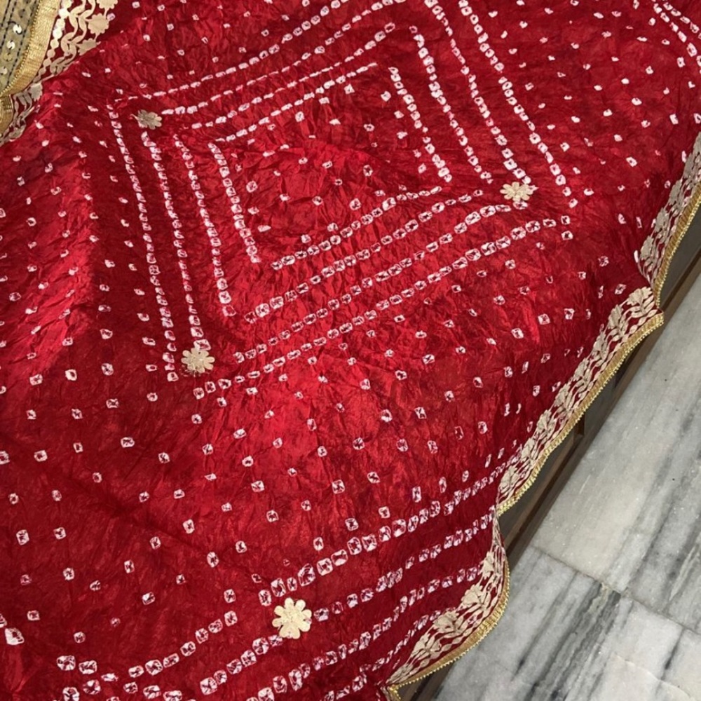 Red Bandhej Dupatta - Picture 1 of 2